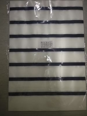 0.04-0.10 मिमी मोटाई पारदर्शी चुंबकीय पट्टी HICO/LOCO कार्ड के लिए गोंद कोटिंग के साथ लेपित ओवरले