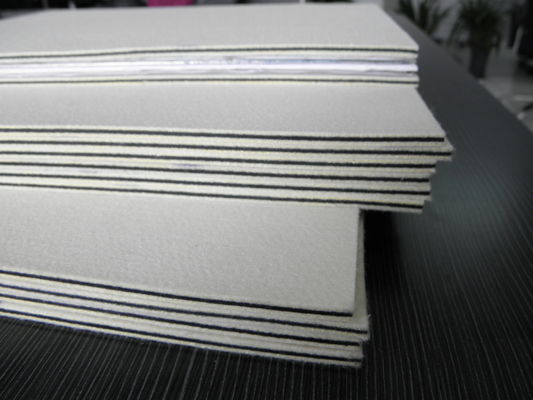 पीवीसी कार्ड प्रेस Laminator के लिए ब्लैक ऊनी टुकड़े टुकड़े में पैड हॉट प्रेस कुशन पैड
