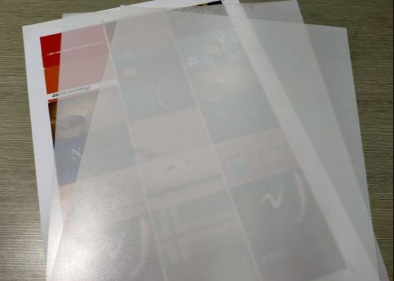 अग्निरोधी पॉली कार्बोनेट पारदर्शी शीट उच्च तापमान प्रतिरोध